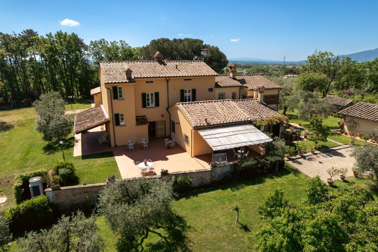 B&B La Casetta Montecarlo Exterior photo